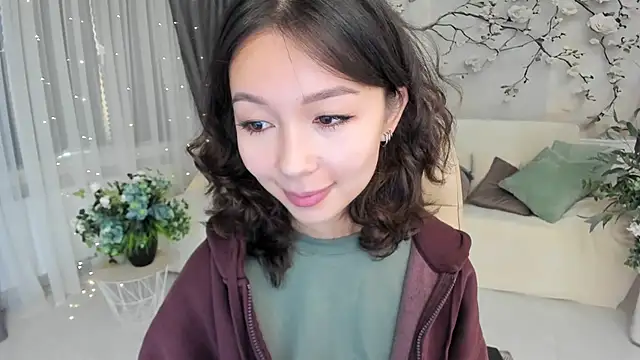 AgnieszkaBanana online show from 10/17/25, 10:07