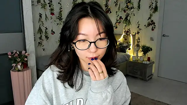 AgnieszkaBanana online show from 04/27/26, 10:13