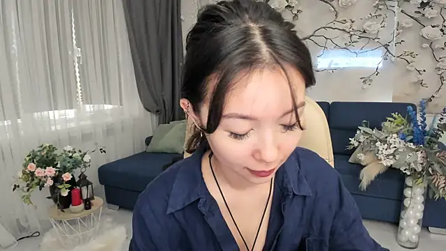 AgnieszkaBanana online show from 06/19/26, 04:06