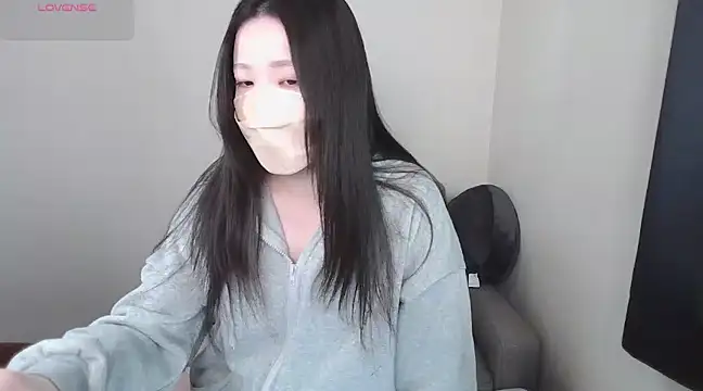 Snapshot of _NOA-chan_ chatting on 01/11/25, 03:20 NOA-chan online show from 01/11/25, 03:20