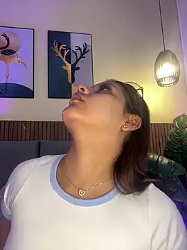 NicolleeEvanss online show from 06/17/26, 10:39