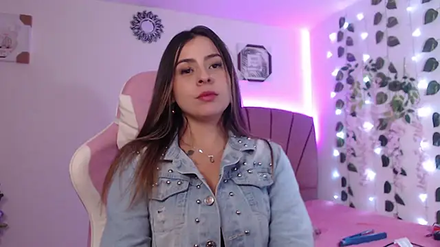 Snapshot of GabyVandriel chatting on 01/11/25, 12:44 GabyVandriel online show from 01/11/25, 12:44