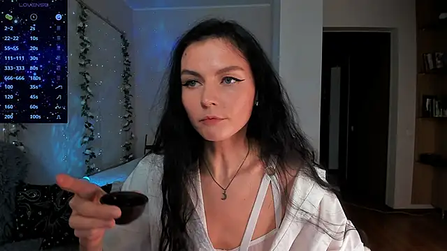 -danae- online show from 01/10/25, 04:51