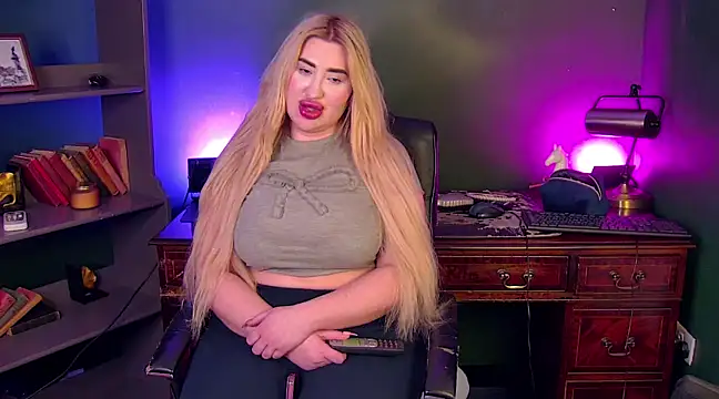 FerrariRedxBabestation online show from 03/05/25, 09:26