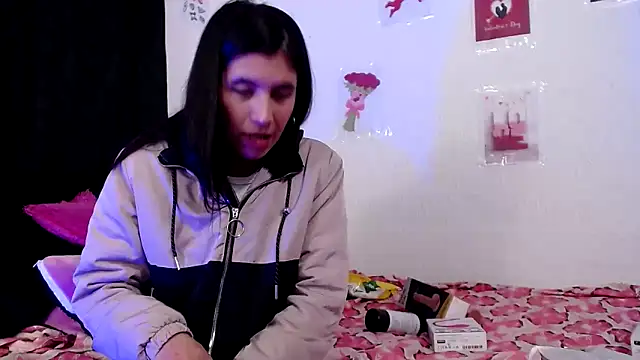 Yeimy sweetf online show from 02/09/25, 01:00