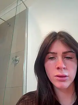 Snapshot of aus_queen chatting on 01/10/26, 10:36 aus queen online show from 01/10/26, 10:36