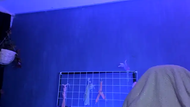 Hellen dumont online show from 02/10/25, 01:14