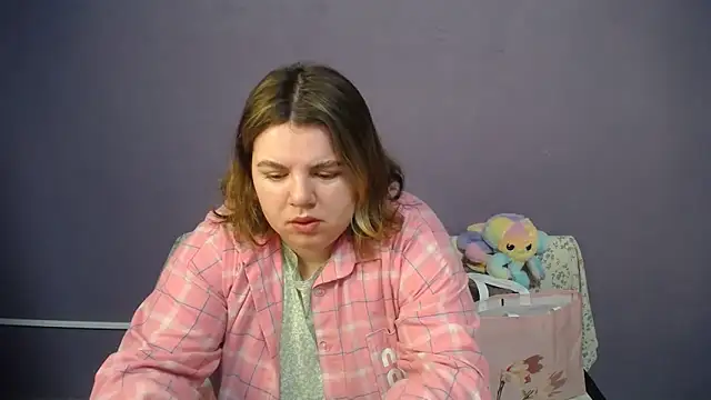 so shy online show from 04/28/26, 06:29