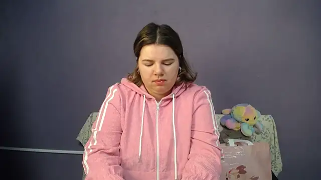so shy online show from 05/03/26, 07:03