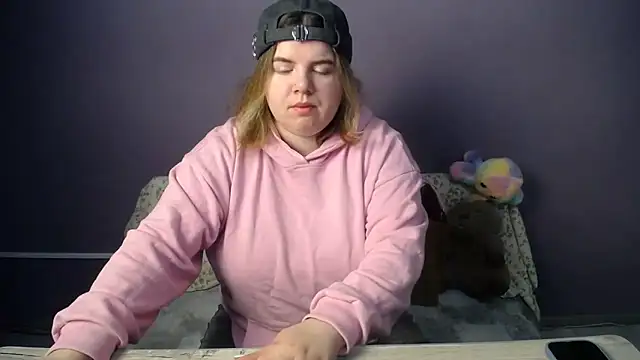 so shy online show from 06/02/26, 06:04