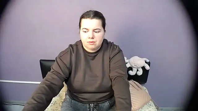so shy online show from 06/14/26, 06:04