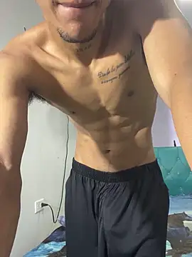 Snapshot of armanidrek chatting on 10/27/25, 01:37 armanidrek online show from 10/27/25, 01:37