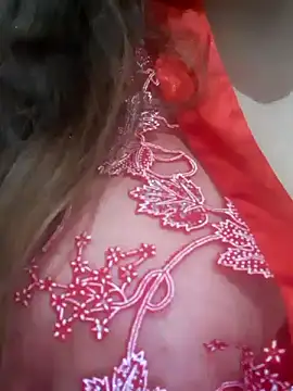 Snapshot of carmelasexy chatting on 12/14/24, 01:59 carmelasexy online show from 12/14/24, 01:59