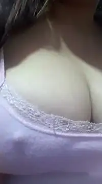 Snapshot of carmelasexy chatting on 02/20/25, 06:35 carmelasexy online show from 02/20/25, 06:35