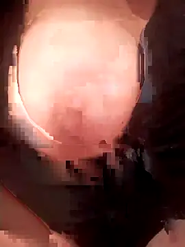 Snapshot of carmelasexy chatting on 10/14/25, 04:08 carmelasexy online show from 10/14/25, 04:08