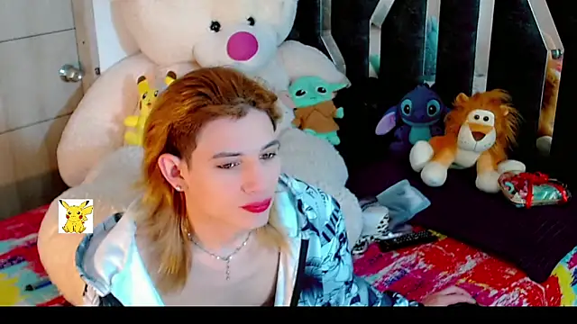 Snapshot of honey_skin chatting on 02/03/25, 04:10 honey skin online show from 02/03/25, 04:10