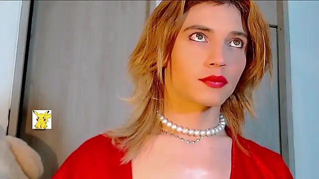 Snapshot of honey_skin chatting on 02/20/25, 05:44 honey skin online show from 02/20/25, 05:44