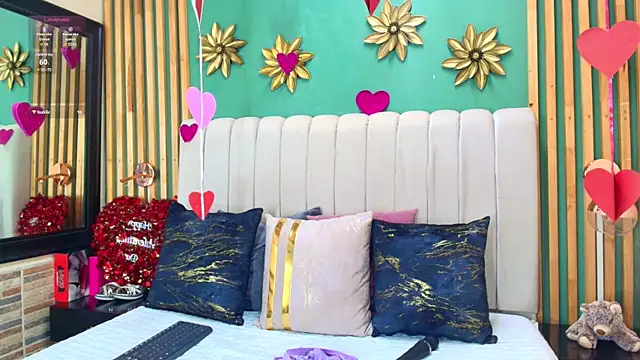 Snapshot of katlyn_martins chatting on 02/16/25, 01:38 katlyn martins online show from 02/16/25, 01:38