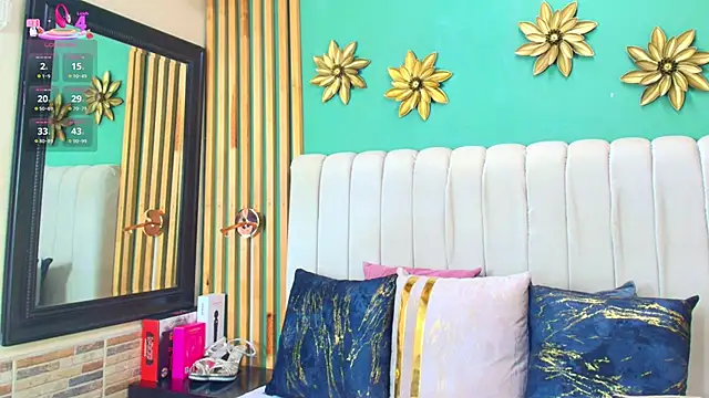 Snapshot of katlyn_martins chatting on 02/24/25, 06:47 katlyn martins online show from 02/24/25, 06:47