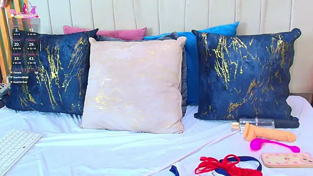 Snapshot of katlyn_martins chatting on 03/07/25, 10:32 katlyn martins online show from 03/07/25, 10:32