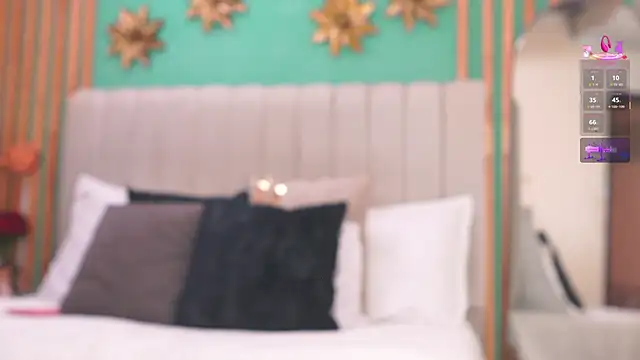 Snapshot of katlyn_martins chatting on 11/25/25, 07:03 katlyn martins online show from 11/25/25, 07:03