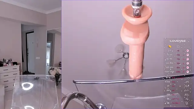 Snapshot of jane_sui chatting on 10/25/25, 02:52 jane sui online show from 10/25/25, 02:52