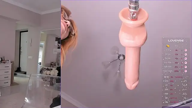 Snapshot of jane_sui chatting on 10/28/25, 05:22 jane sui online show from 10/28/25, 05:22