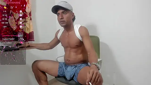 Snapshot of maik__alen chatting on 07/17/26, 04:12 maik alen online show from 07/17/26, 04:12