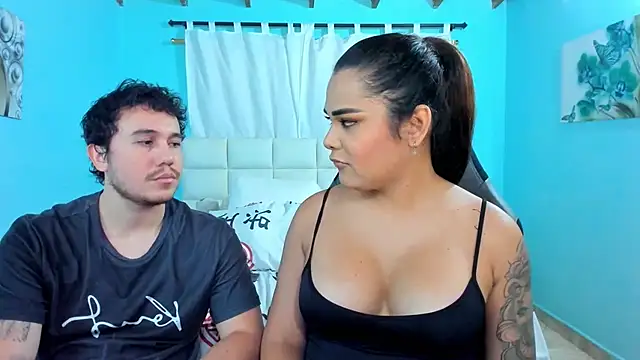 xxx sweet couple  online show from 06/19/26, 10:46