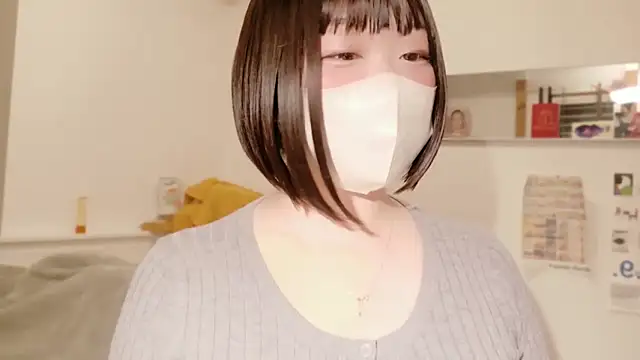 Snapshot of xxxYUKARIxxx chatting on 03/21/25, 11:12 xxxYUKARIxxx online show from 03/21/25, 11:12