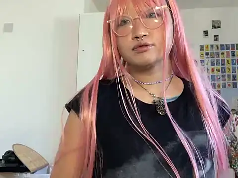 Snapshot of xxxYUKARIxxx chatting on 03/17/26, 01:36 xxxYUKARIxxx online show from 03/17/26, 01:36