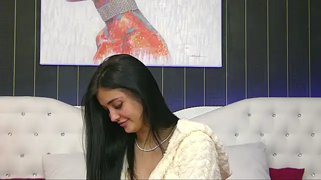 Snapshot of SophiaVilner chatting on 11/28/25, 05:04 SophiaVilner online show from 11/28/25, 05:04