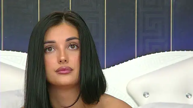 Snapshot of SophiaVilner chatting on 12/13/25, 07:53 SophiaVilner online show from 12/13/25, 07:53