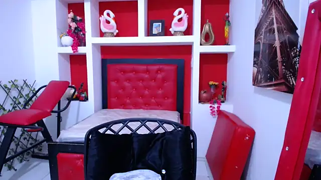 Letty Plugxo online show from 09/09/25, 12:05