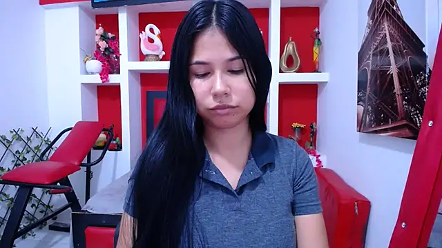 Letty Plugxo online show from 10/06/25, 12:24