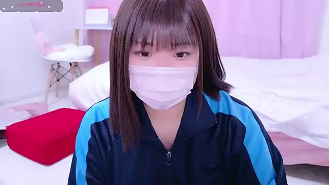 Snapshot of _mirai0917 chatting on 12/07/24, 03:47 mirai0917 online show from 12/07/24, 03:47