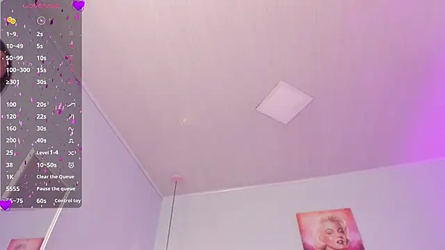 ScarletGV online show from 03/19/25, 09:06