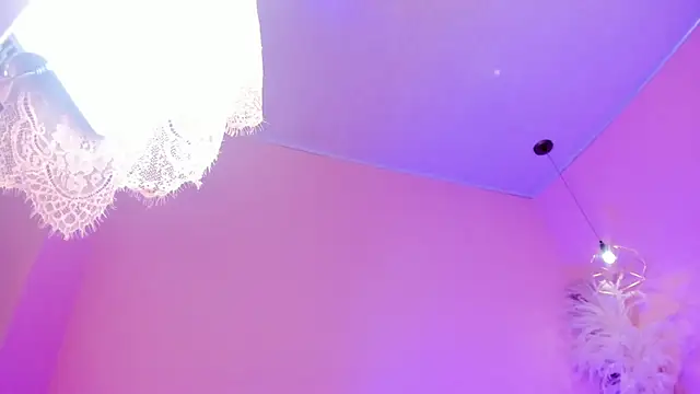 ScarletGV online show from 09/10/25, 04:18