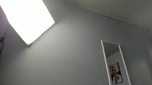 ScarletGV online show from 06/27/26, 03:33