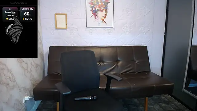 Snapshot of alice_greco chatting on 02/03/25, 06:49 alice greco online show from 02/03/25, 06:49