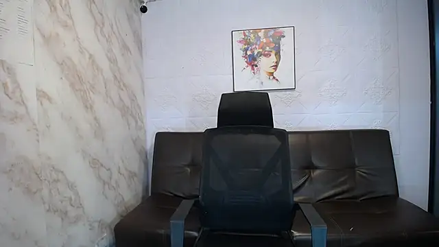 Snapshot of alice_greco chatting on 03/02/25, 04:32 alice greco online show from 03/02/25, 04:32