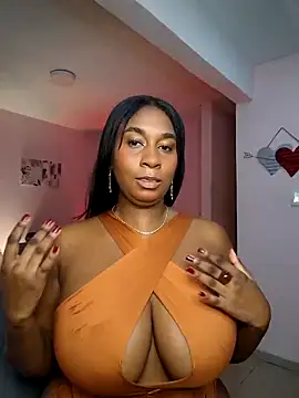 HanaThompson online show from 05/06/26, 05:29