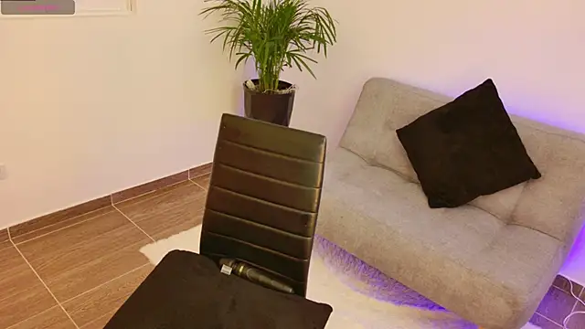 michele watson online show from 03/18/25, 08:37