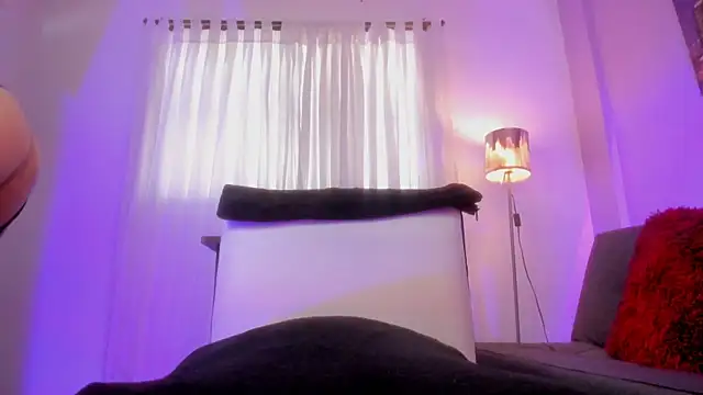 michele watson online show from 09/21/25, 03:35