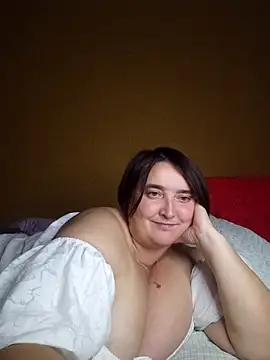 Snapshot of Liluboobs chatting on 11/11/25, 09:26 Liluboobs online show from 11/11/25, 09:26