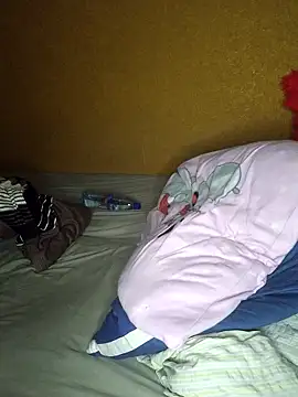 Snapshot of Liluboobs chatting on 11/13/25, 07:35 Liluboobs online show from 11/13/25, 07:35