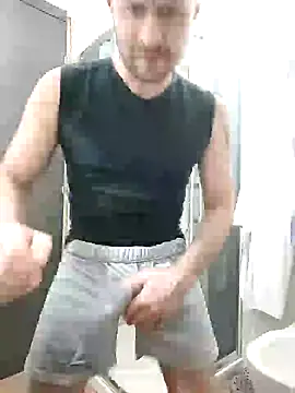 Snapshot of gilera250s chatting on 01/12/25, 12:39 gilera250s online show from 01/12/25, 12:39