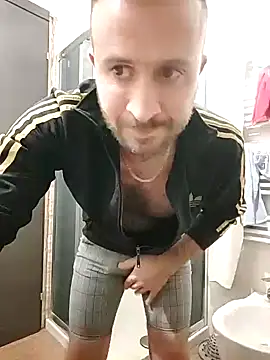 Snapshot of gilera250s chatting on 01/17/25, 08:33 gilera250s online show from 01/17/25, 08:33