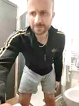 Snapshot of gilera250s chatting on 01/22/25, 08:59 gilera250s online show from 01/22/25, 08:59