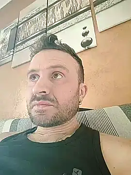 Snapshot of gilera250s chatting on 03/17/25, 04:43 gilera250s online show from 03/17/25, 04:43